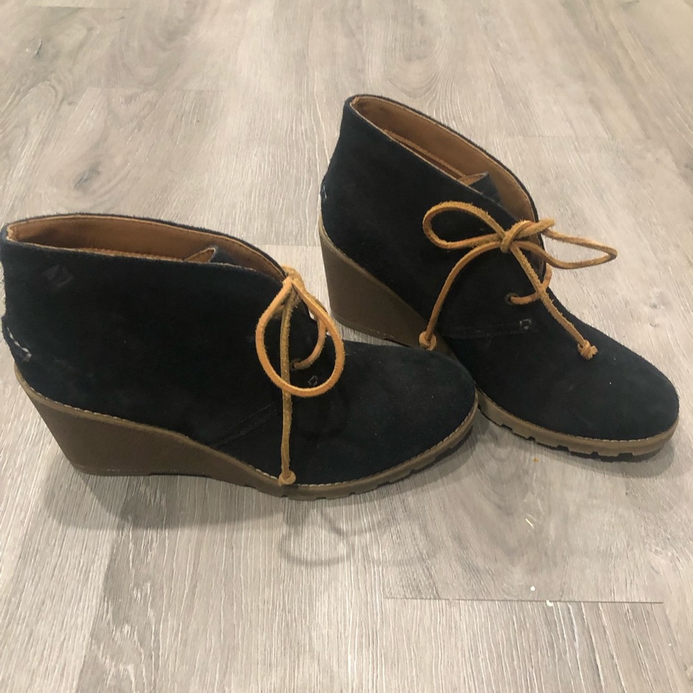 Sperry Black Suede Wedges. Size 9.5